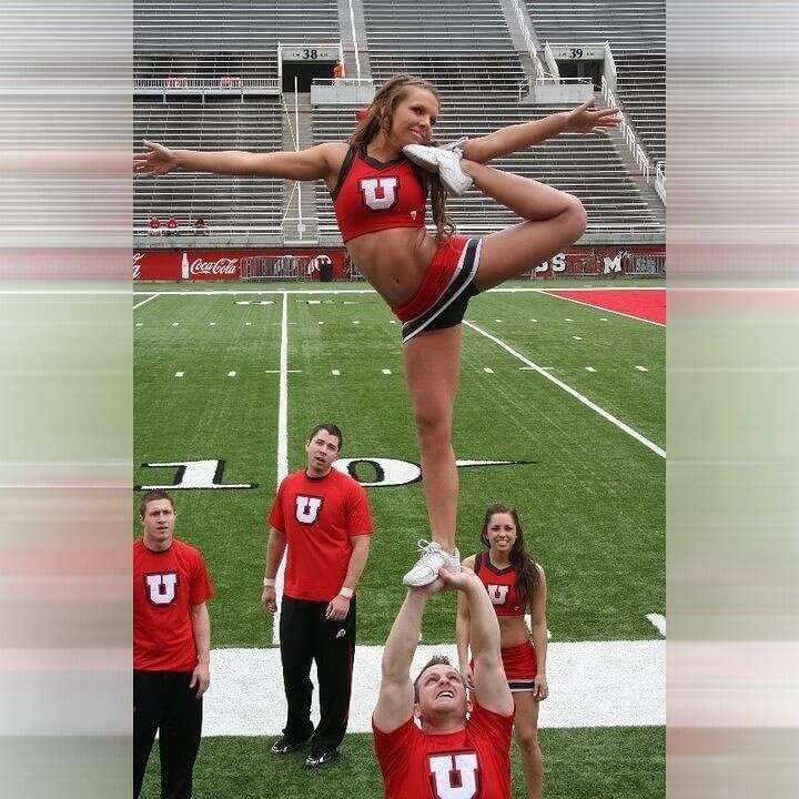 Flexible cheerleader