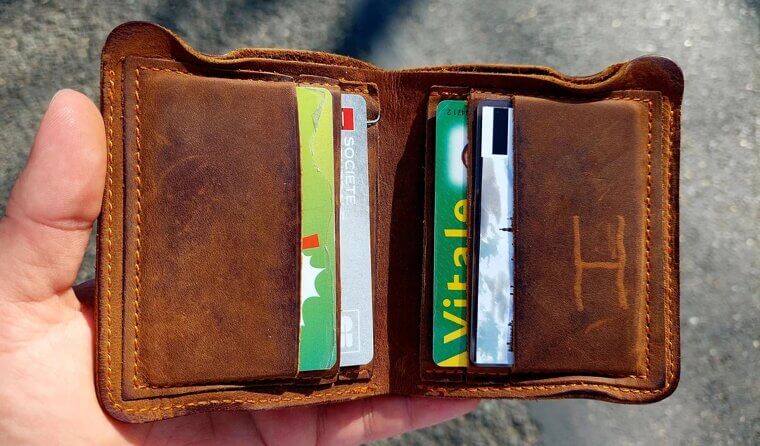 Checkbook and Wallet