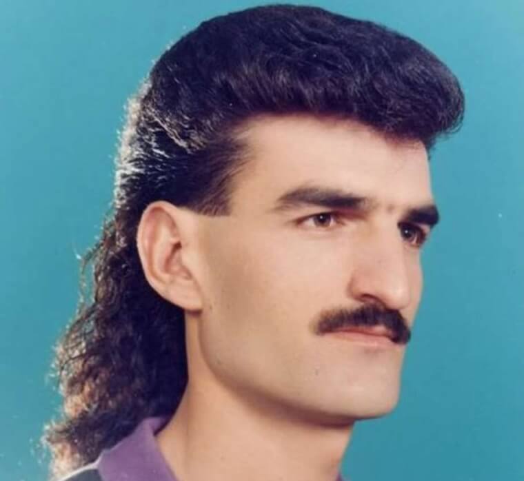 The Famous '80s Hairdo