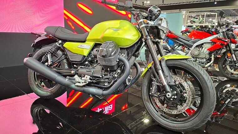 Moto Guzzi V7 Sport (1971–1974)