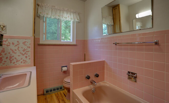 The Architecture of Nostalgia: Features of the "Perfect" 1950s Home We All Miss