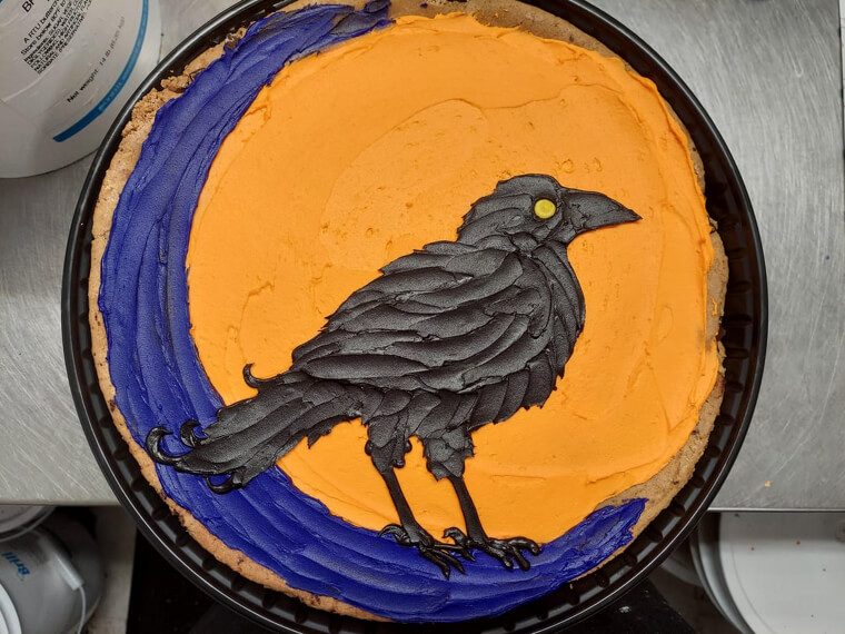A Raven Cake