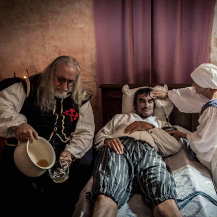 Using Urine as an Antiseptic for Battle Wounds