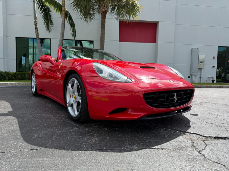 2010 Ferrari California - $89,900.00