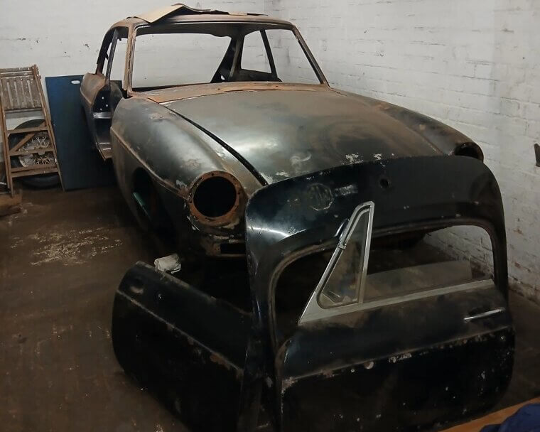 1966 MGB GT - £999.00