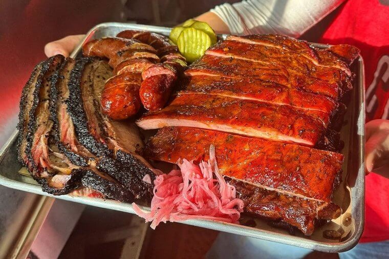 Instagram/hoodoobrownbbq