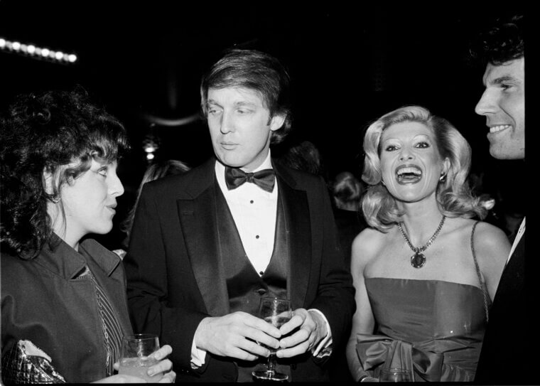 Ela conheceu Donald Trump em 1976 em um evento de relações públicas em Nova York para as Olimpíadas