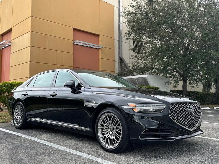 Genesis G90