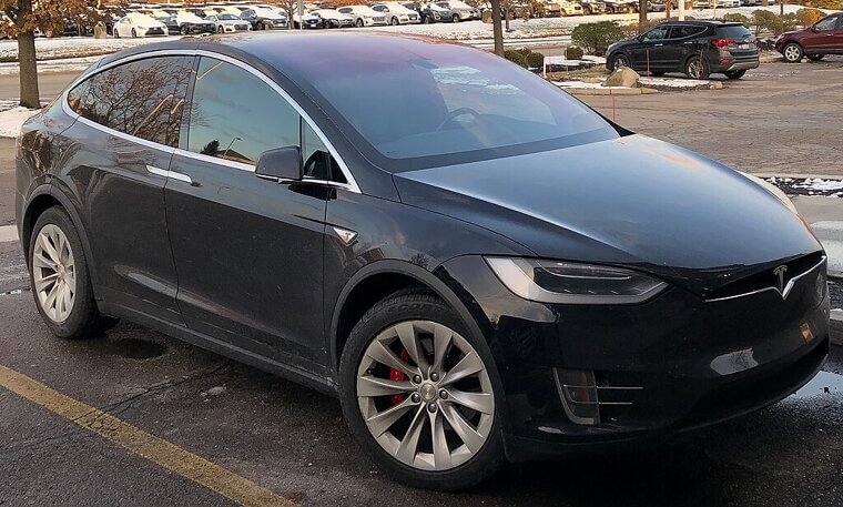 Tesla Model X (2015–present)