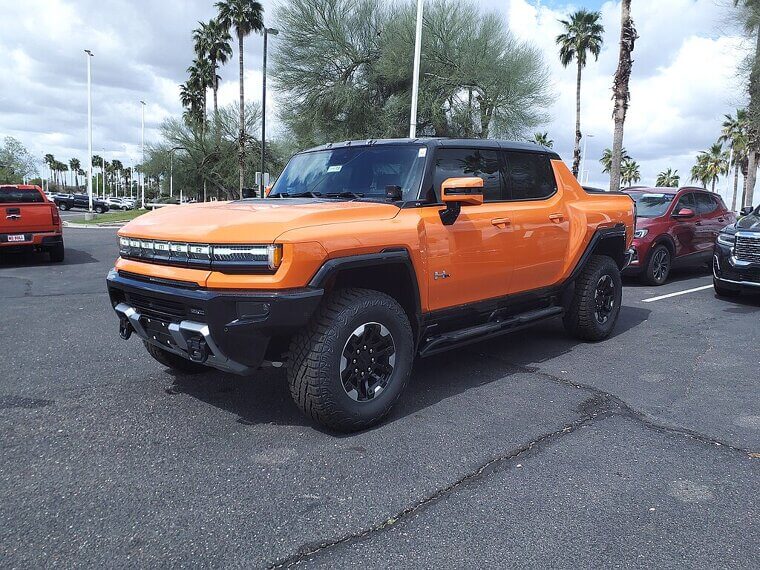 GMC Hummer EV (2022–present)