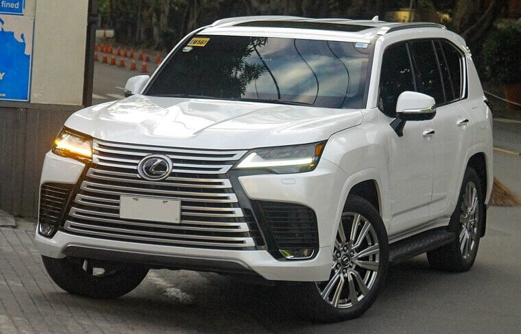 Lexus LX 600 (2022–present)
