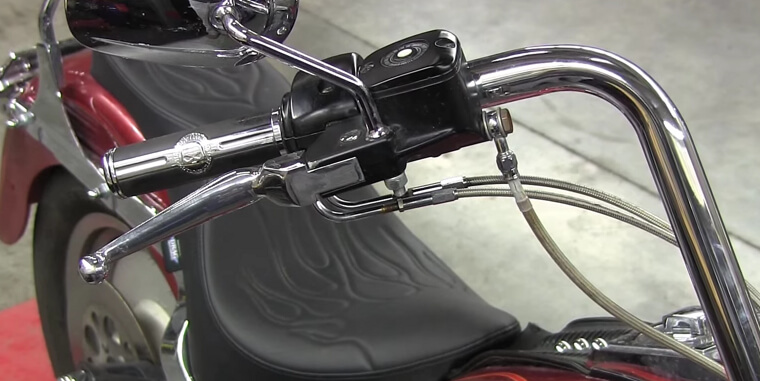 Keep the Throttle Cable Smooth