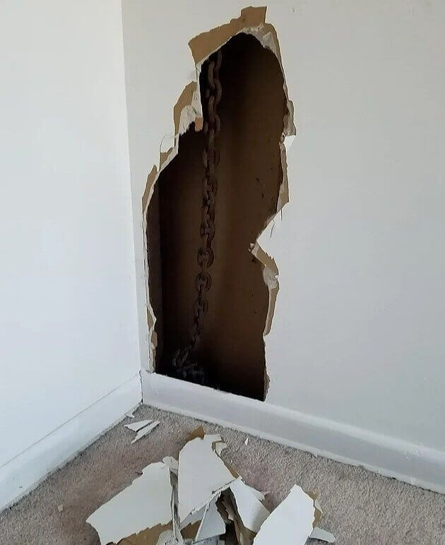 This 1930s Home Had an Alarming Chain Hidden Behind a Wall
