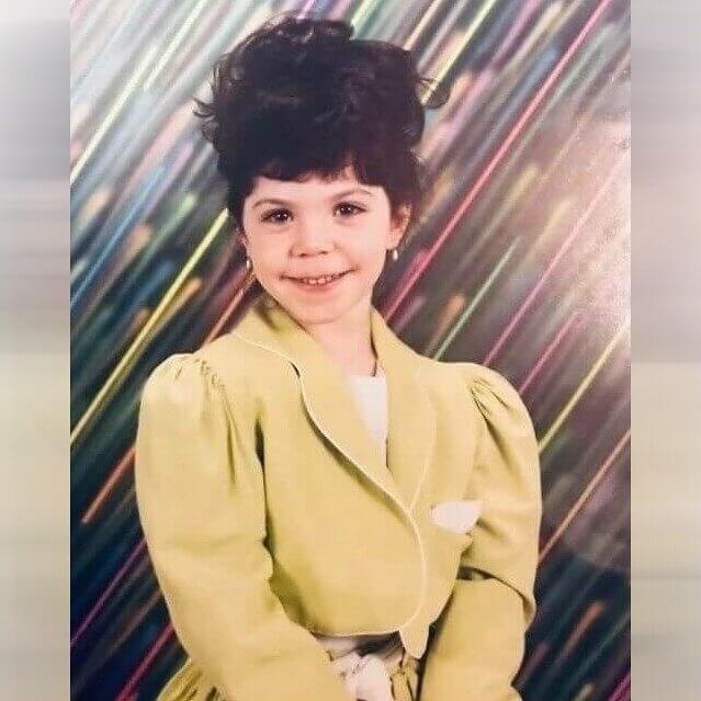 Perfect for a Slightly Outdated Linked in Photo