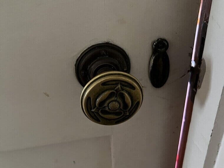 Outdated Hardware Choices in Remodeling