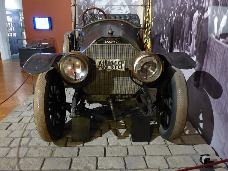 The Car That Killed the Archduke, Triggering WWI, Had a License Plate With the Dates of WWI's End Date