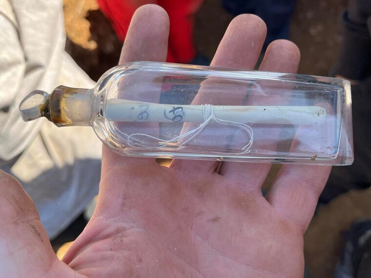 The Message in a Bottle Successfully Delivered Almost 100 Years Later