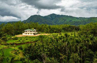 Unique Houses That Are Isolated From the Rest of the World