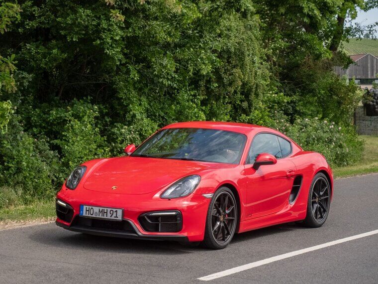 Porsche 718 Cayman Sits in Its Own League