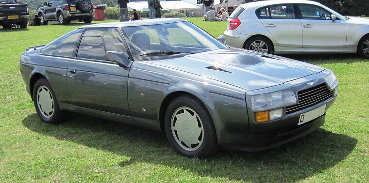 Aston Martin V8 Vantage (1986 X-Pack)