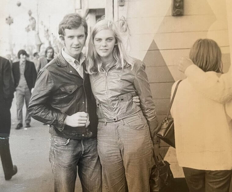 Waiting Until Marriage to Move In