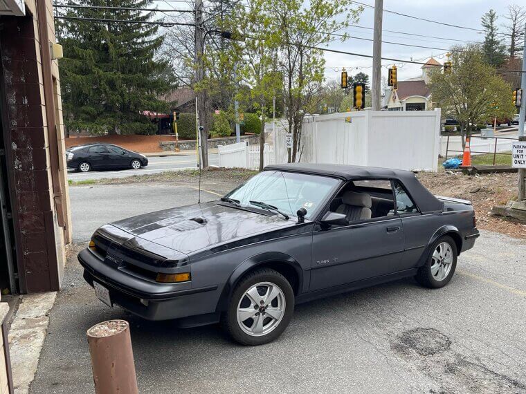 Pontiac Sunbird GT Turbo