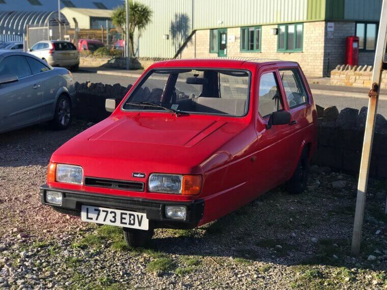 Reliant Robin