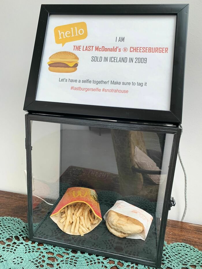 The Last McDonald's Meal Ever Sold in Iceland
