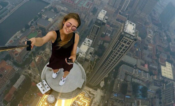 These People Travel All Around The World To Take The Most Dangerous Selfies