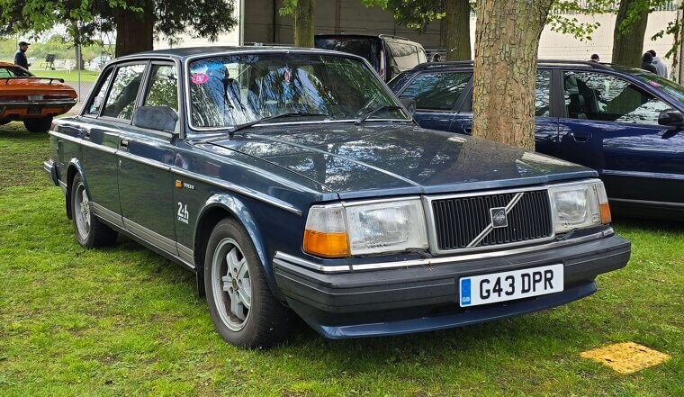 Volvo 240