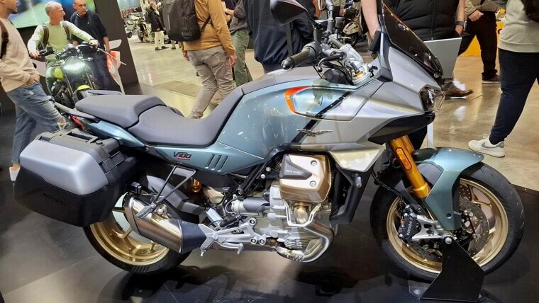 Moto Guzzi V100 Stelvio