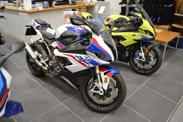 BMW M 1000 RR