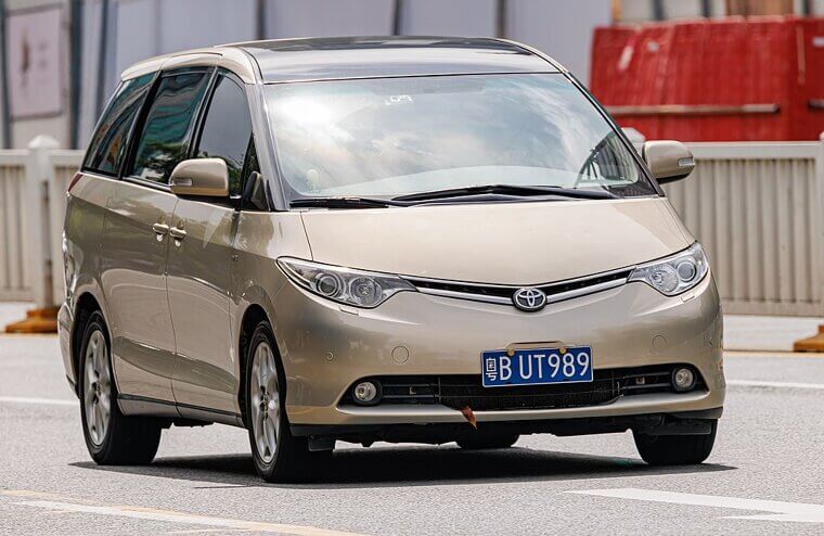 Toyota Previa (1990–1997, US)