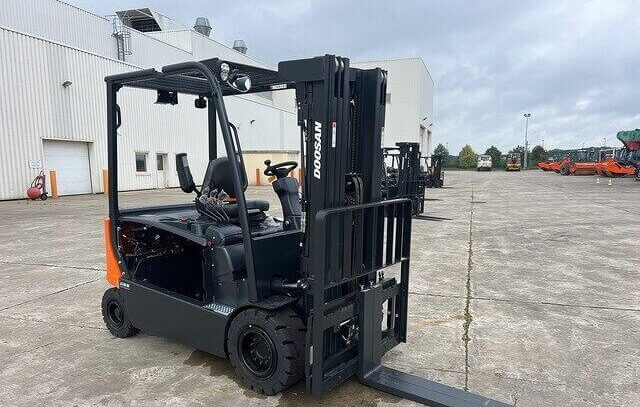 2023 Doosan B30X-7 PLUS 3000 Kg Electric Forklift (Unused) – €19,000