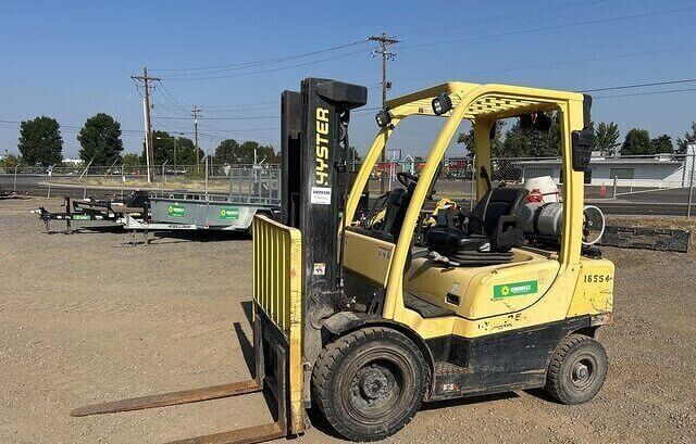2014 Hyster H50FT 4650 Lb Pneumatic Tire Forklift – $6,500