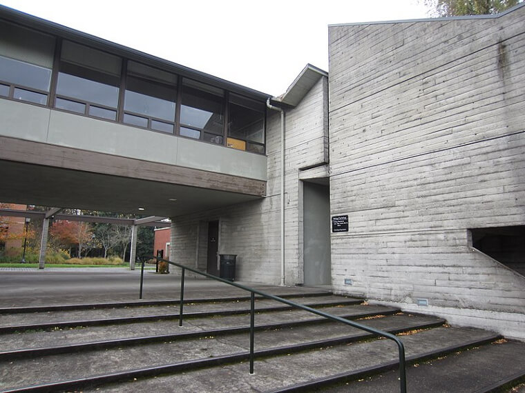 3. Faculdade Lewis & Clark - Oregon