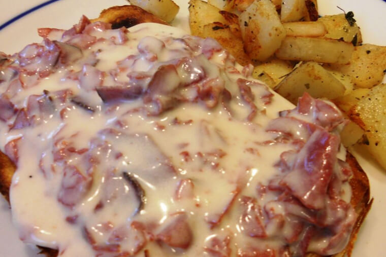 Chipped Beef on Toast
