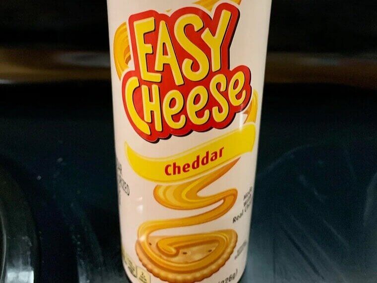 Spray Cheese (Easy Cheese)
