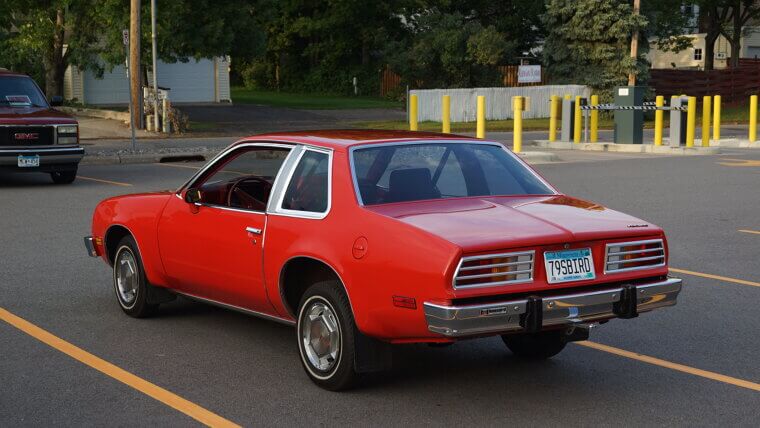 Pontiac Sunbird