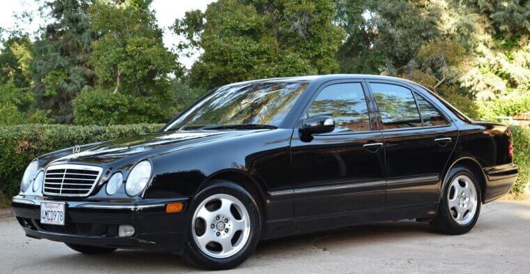 Mercedes-Benz E-Class (W210)