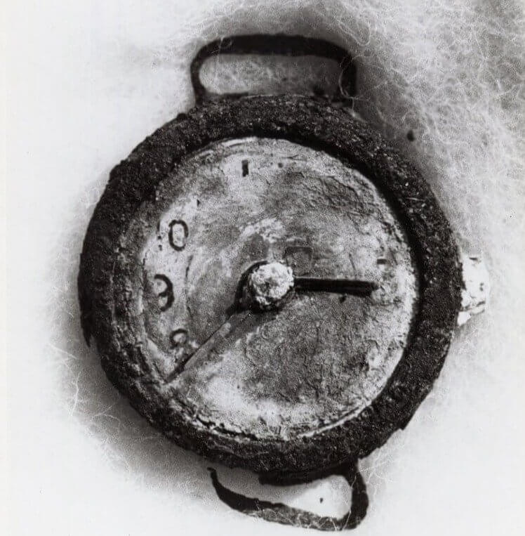 Hiroshima Wristwatch Stopped at the Exact Time the Bomb Was Dropped