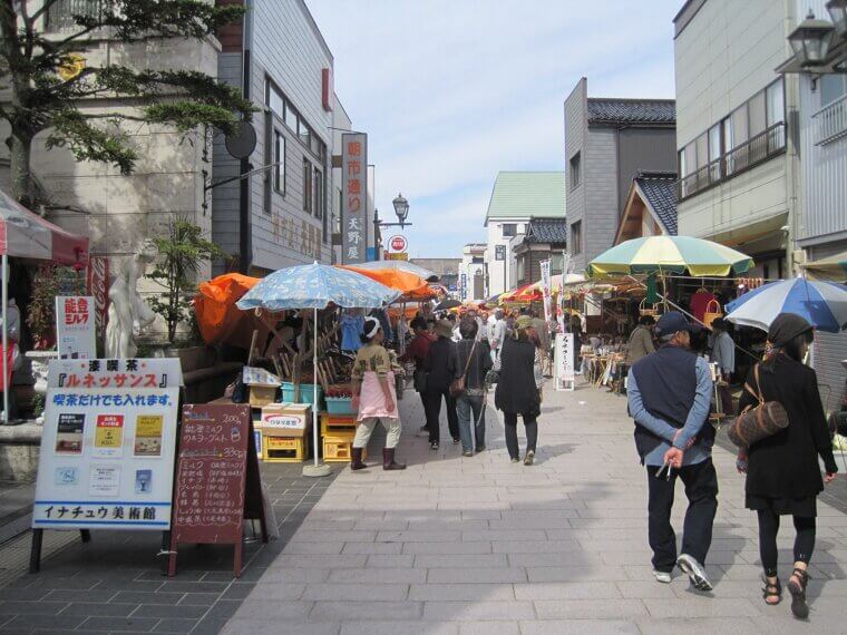 The Colorful Morning Markets of Wajima