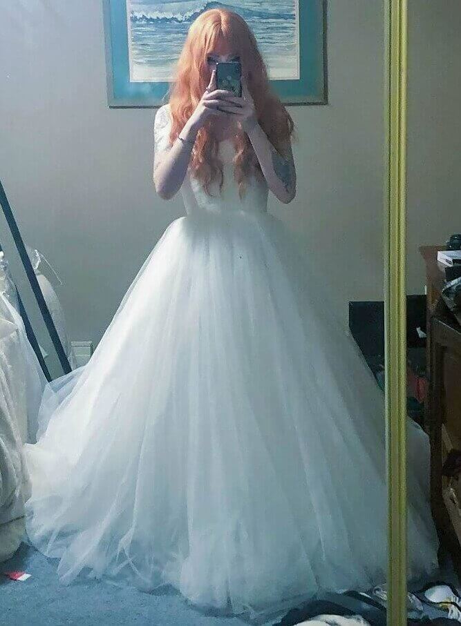 A Thrifted Wedding Dress for the Coolest Bride