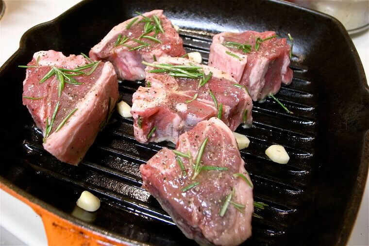 Grilled Red Meat: A Tasty Joint Culprit