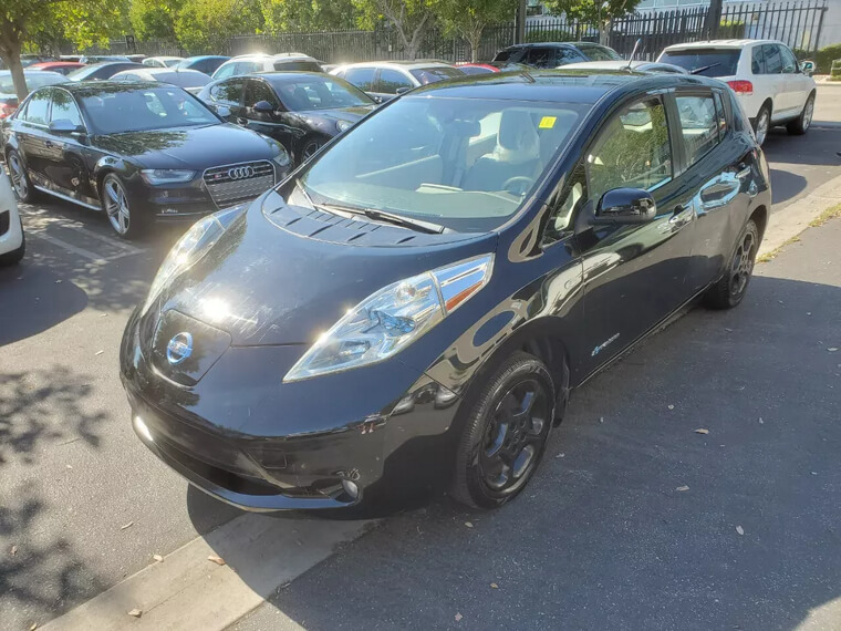 2012 Nissan Leaf EV - $2,550