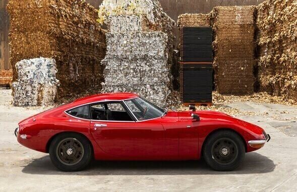 Toyota 2000GT