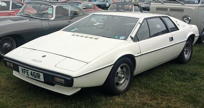 Lotus Esprit