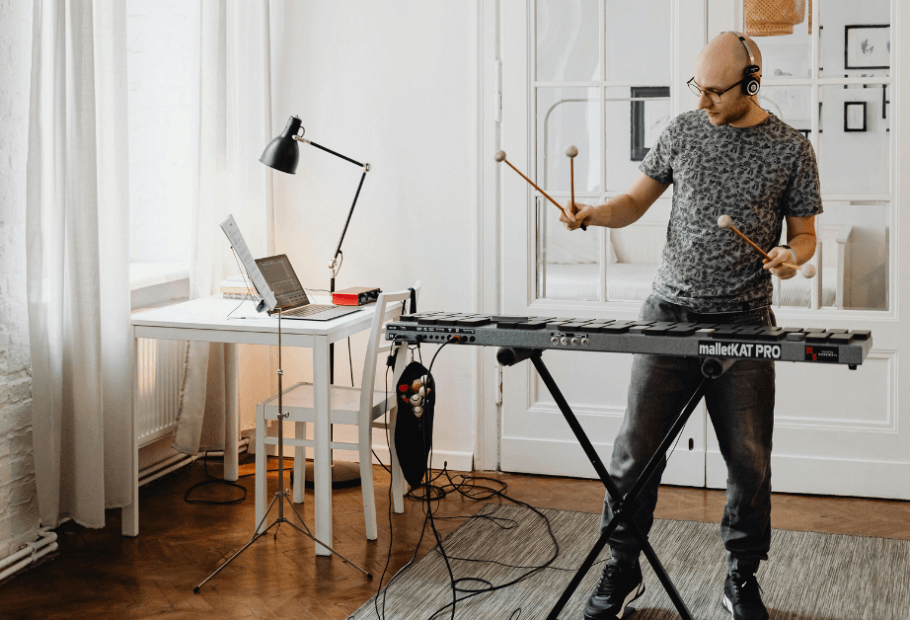 The Role of Soundtracks in Defining Game Identity