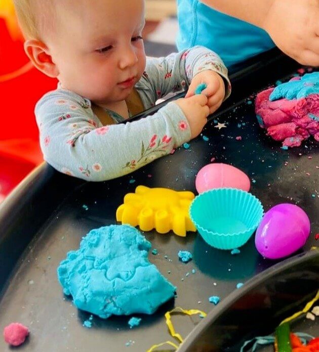 Play-Doh a été créé à l'origine comme pâte de nettoyage pour nettoyer le papier peint sale.