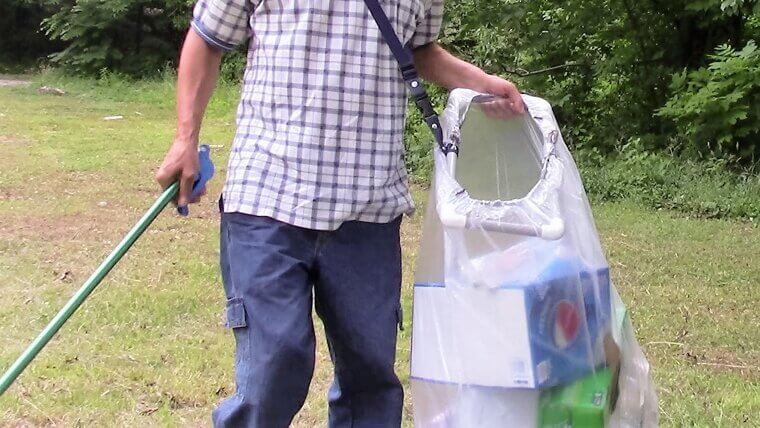 Hands-Free Bag Holder